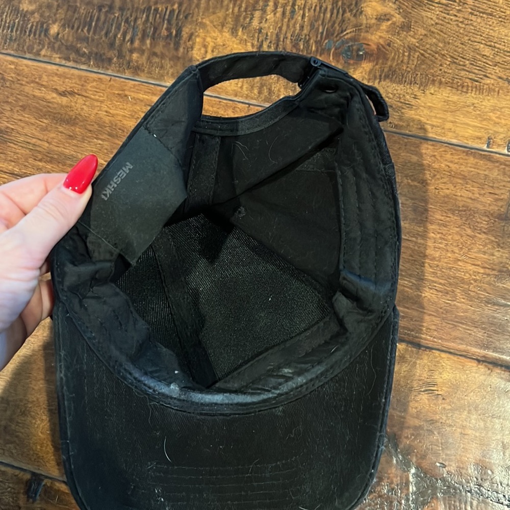 Meshki Hat - Picture 2 of 2